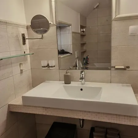 Apartma Balcon *