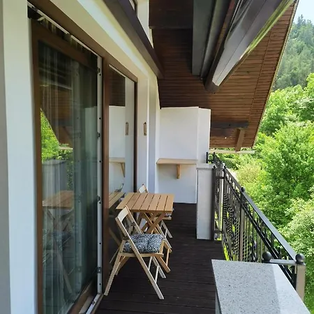 アパート Balcon